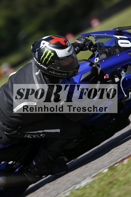 /Archiv-2024/29 12.06.2024 MOTO.CH Track Day ADR/Gruppe gelb/01